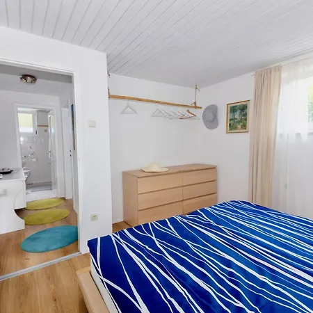 Pecek * Novigrad Istria
