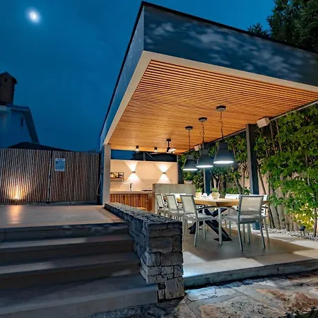 Pecek * Novigrad Istria