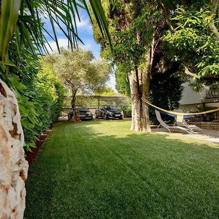 Pecek Semesterbostad